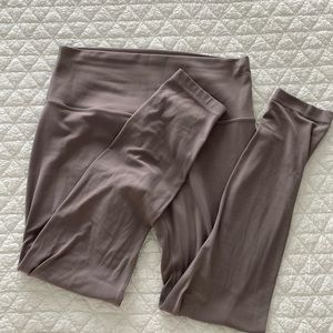 LULULEMON ALIGN LEGGINGS 28”